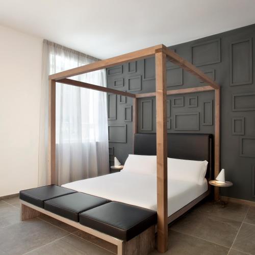 Milan Italy Booking Code