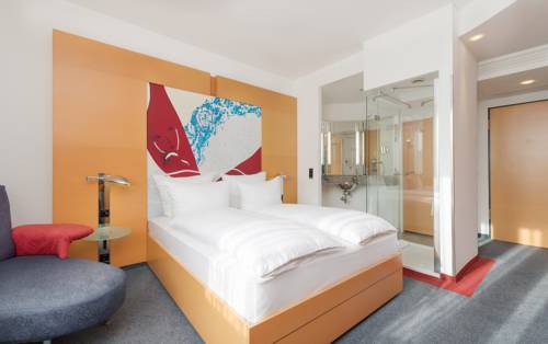Германия Booking.com