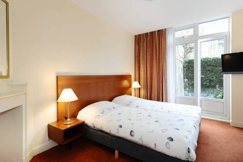 オランダ Booking.com