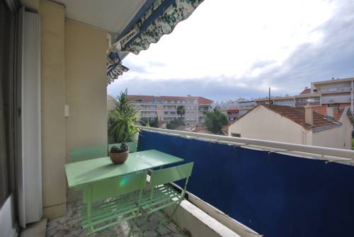 Cannes France Booking