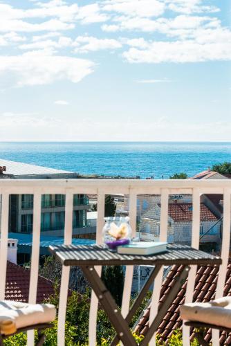 Dubrovnik Croatia Booking Code