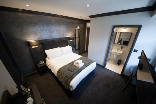 London United Kingdom Booking Code