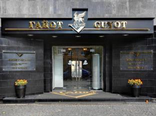 Saint Petersburg Russia Booking Code