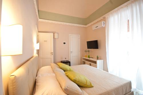 Noto Italy Booking