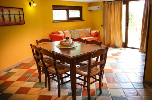Cefalù Italy Booking
