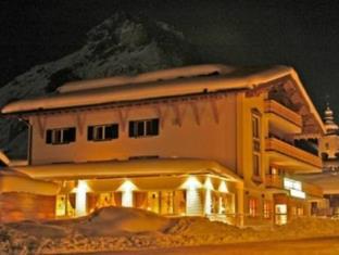 Lech Austria Booking Code