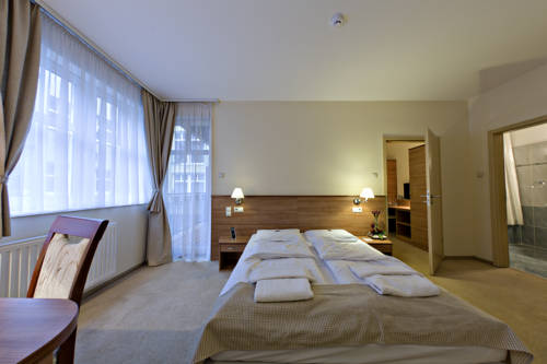 匈牙利 Booking.com
