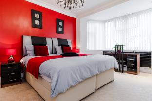London United Kingdom Booking Code