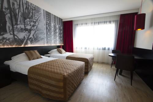 Нидерланды Booking.com