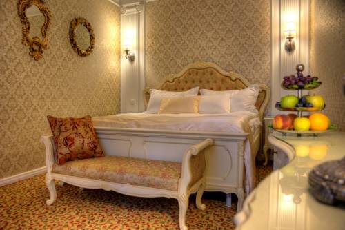 Украина Booking.com