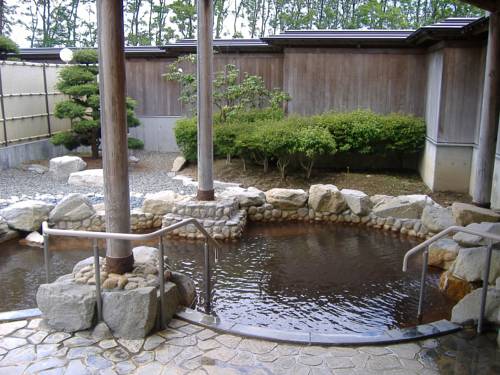 Япония Booking.com