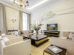 Vienna Austria Booking Code