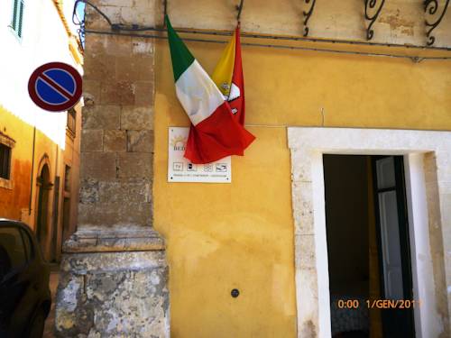 Noto Italy Booking