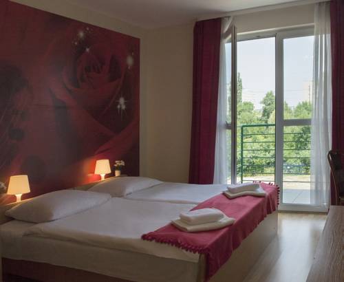 Польша Booking.com