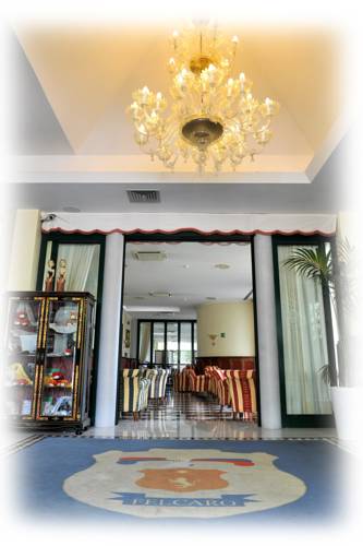 Италия Booking.com
