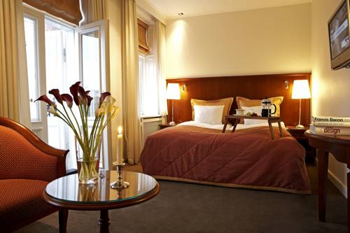 Дания Booking.com
