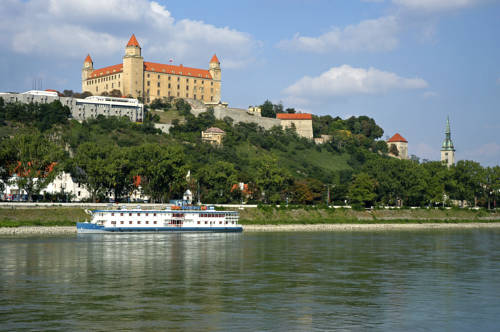 Словакия Booking.com