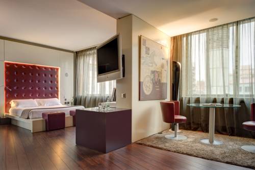 Испания Booking.com