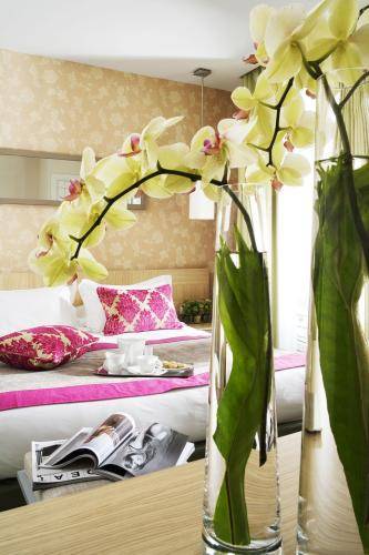 Франция Booking.com
