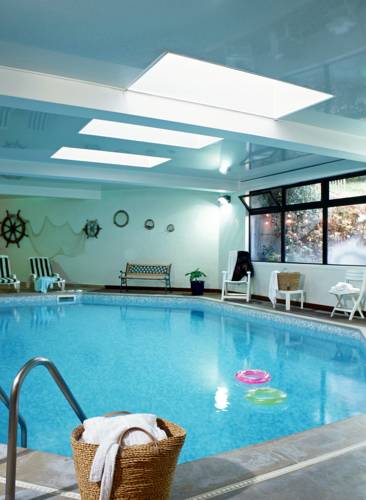 Франция Booking.com