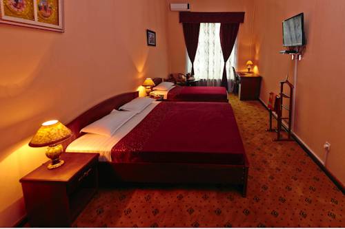 Узбекистан Booking.com