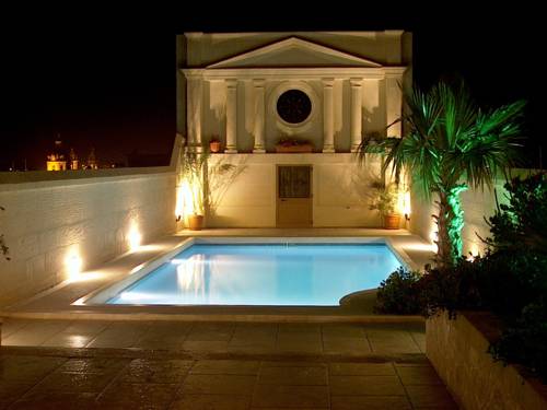 Malta Booking.com