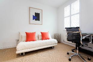 London United Kingdom Booking Code